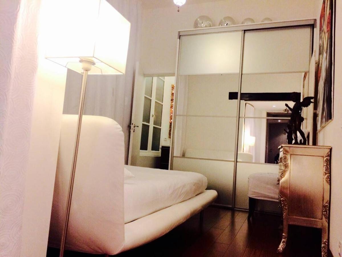 Romantic Apartment Close To Le Marais Paris Bagian luar foto